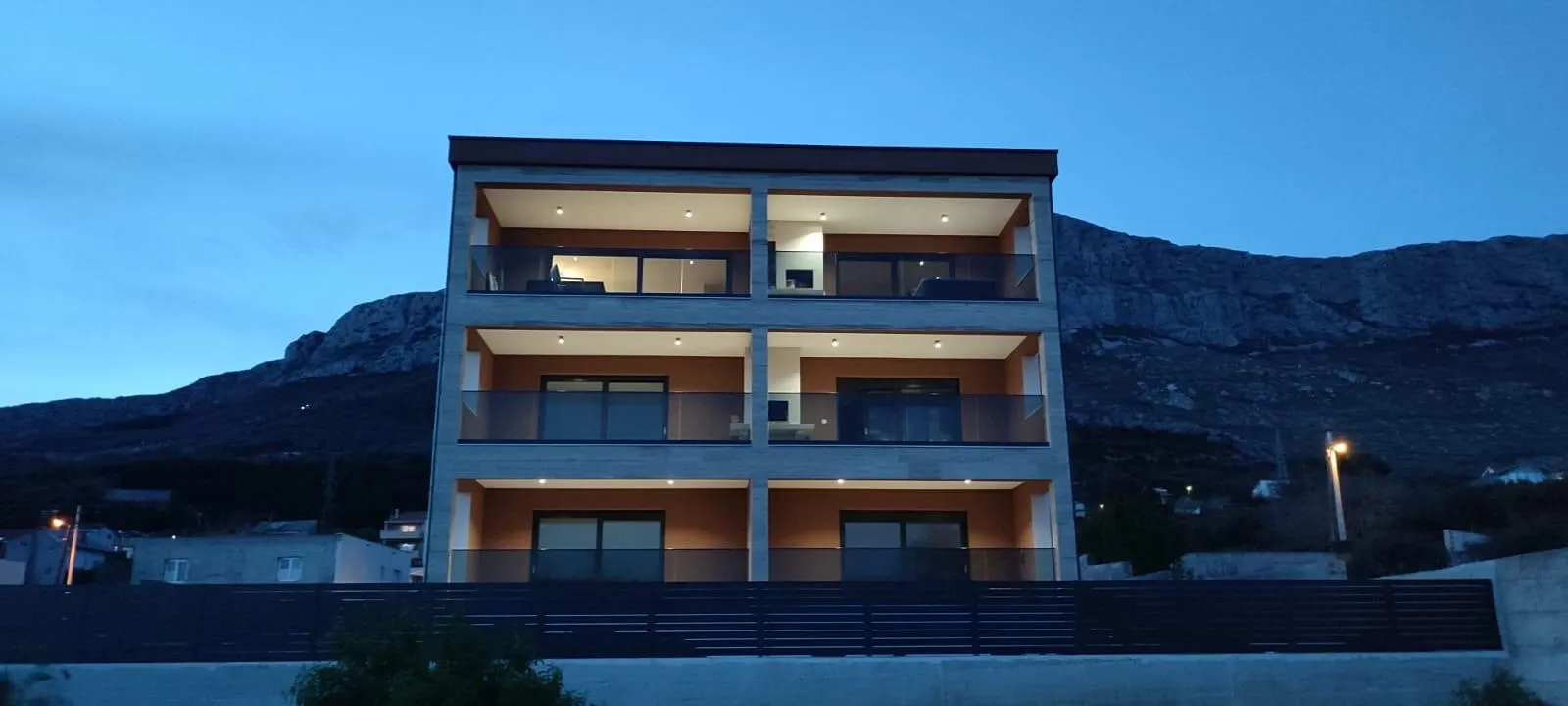 Stan, 144m2, Kaštel Sućurac dodatni prikaz 4