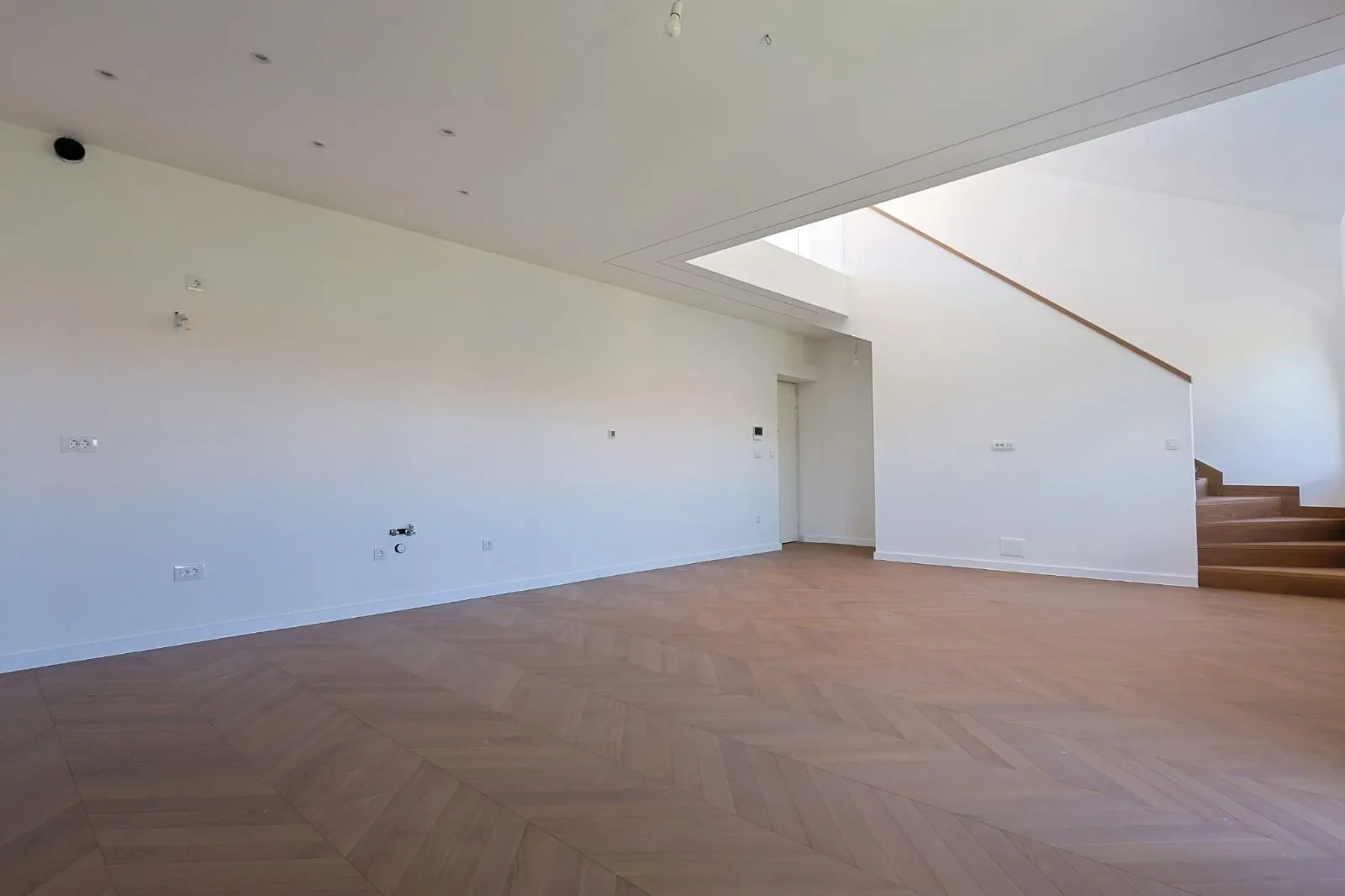 Penthouse | 124m2 + 24m2 | Split interijer